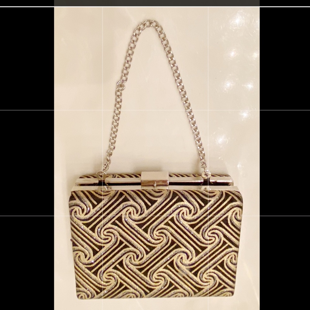 BeBe Clutch